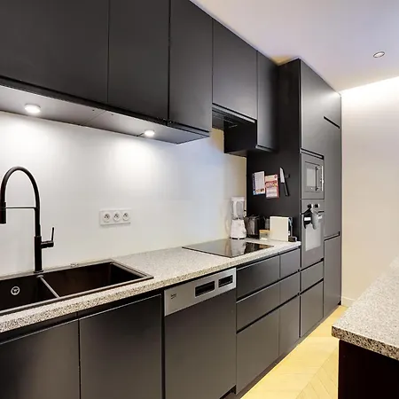 شقة Chic With Garden - 1bd 2p - نويي سور سين